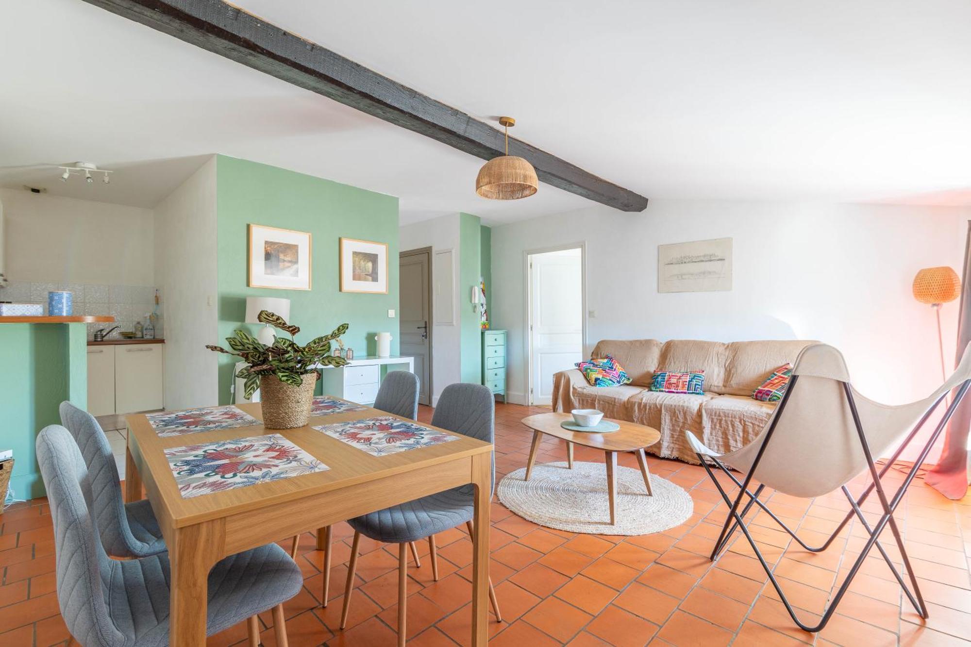 Bel Appartement Avec Cour Au Coeur De La Bastide Carcassonne Exterior foto